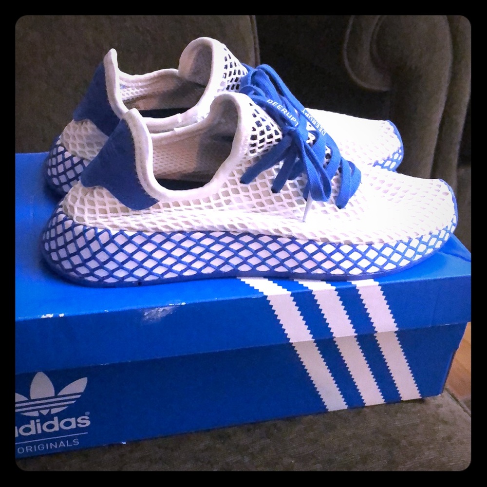 Boys Adidas Deerupt Sneakers